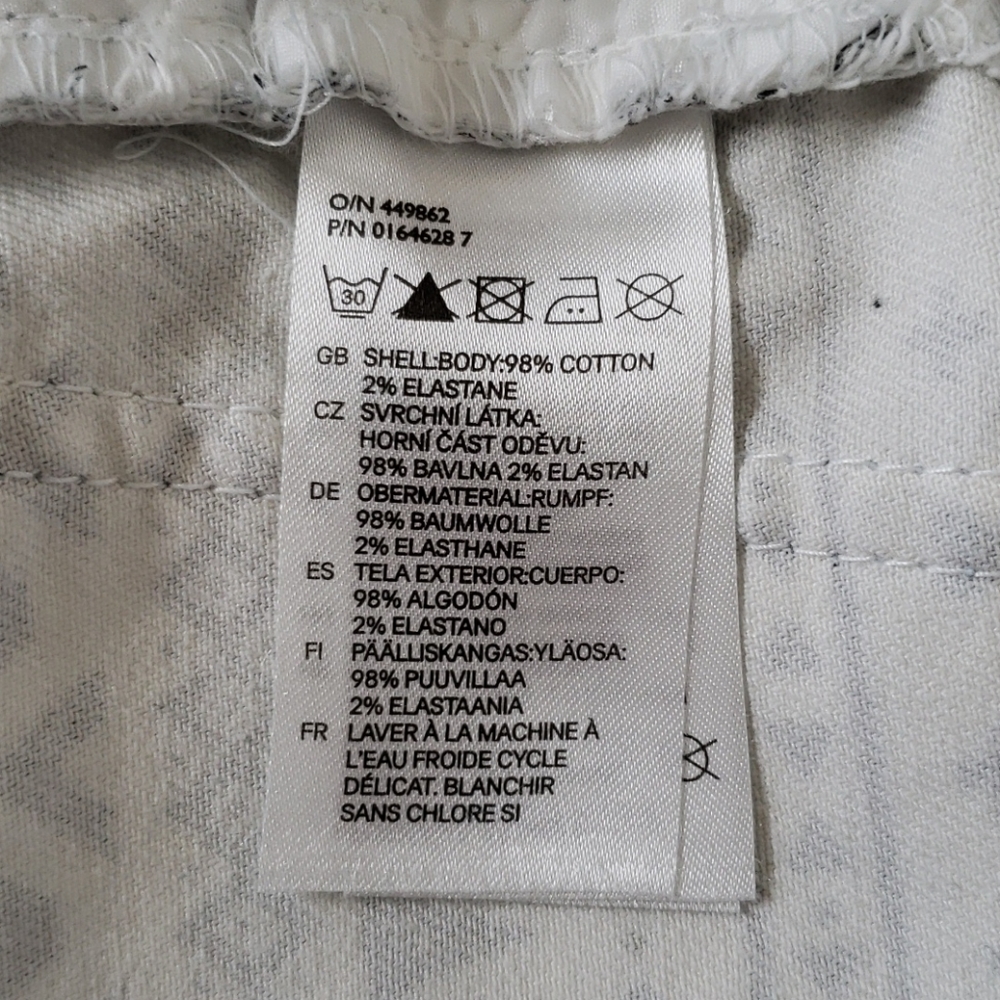 H&M SHORTS - Picture 6 of 6